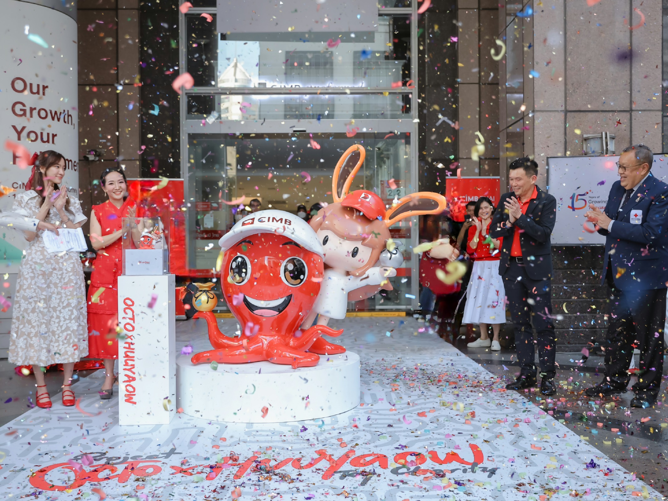 CIMB Thai เปิดโครงการ CIMB Charity Pop กับ Art Toy สุดน่ารัก พร้อมตอบแทนสังคม